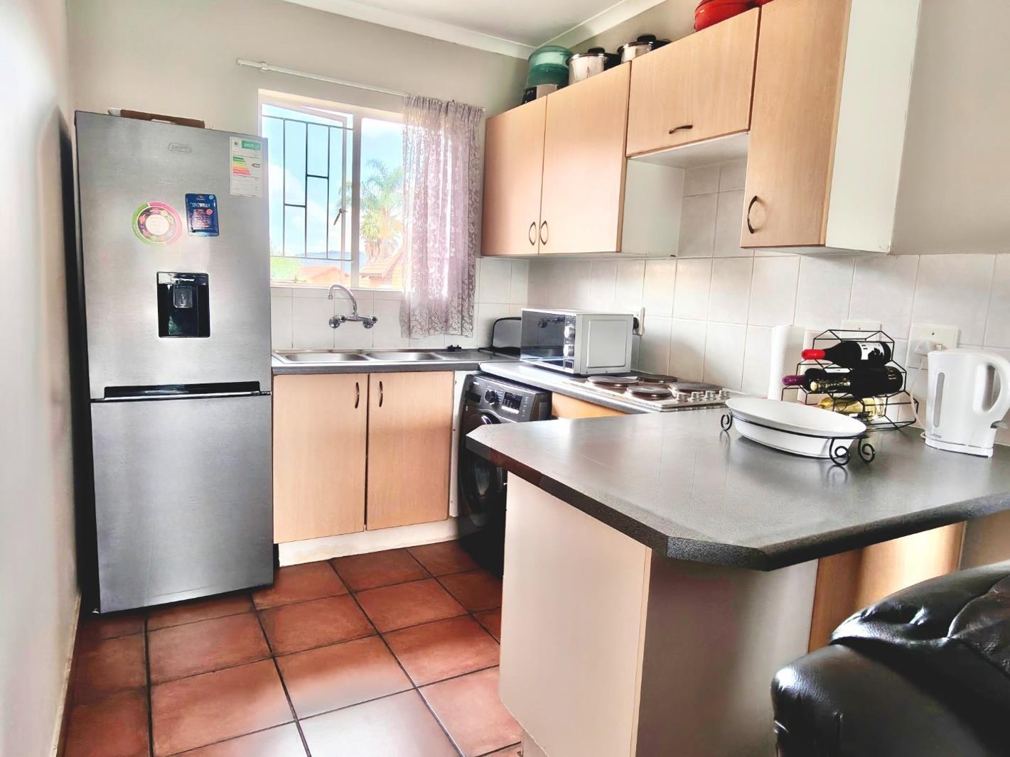 2 Bedroom Townhouse in Honeydew Ridge