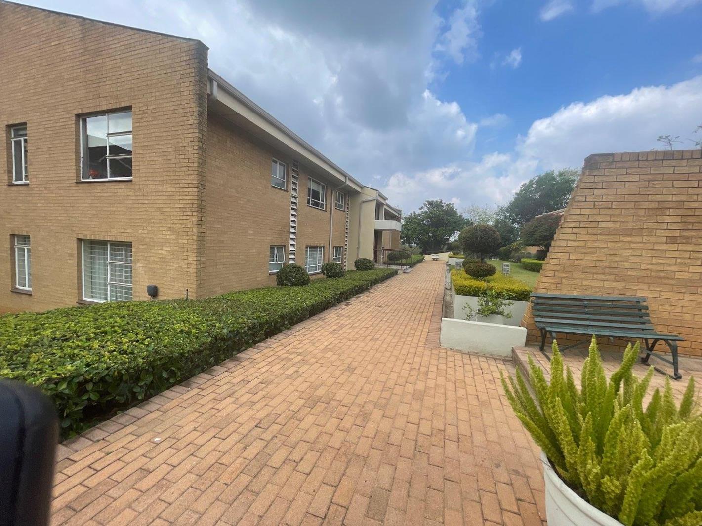 1 Bedroom Apartment in Illovo