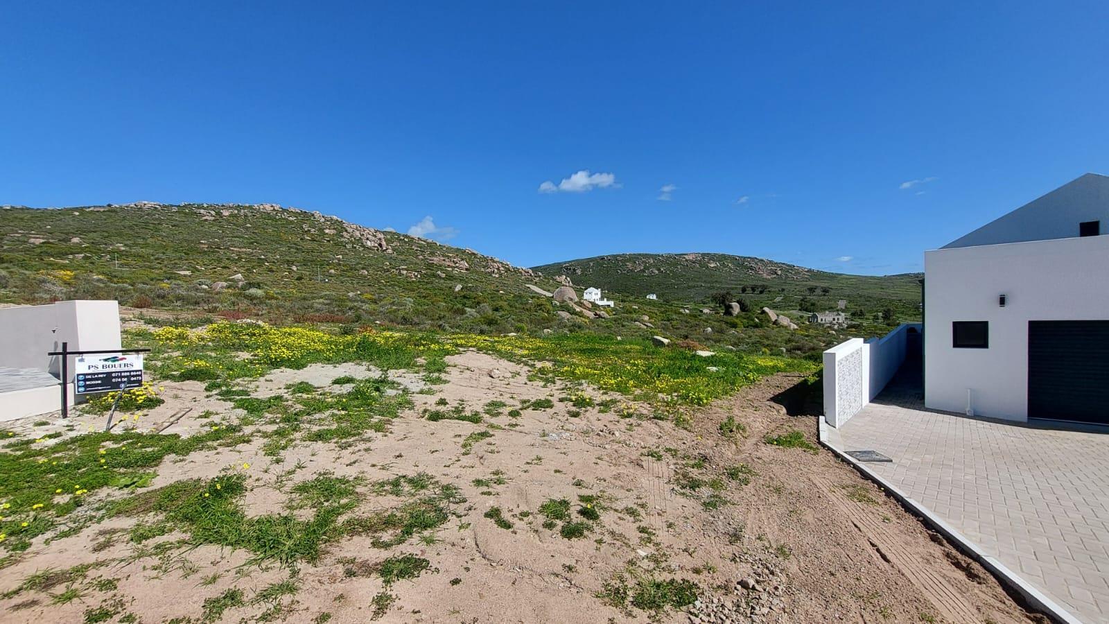 443 m² Land available in St Helena Views