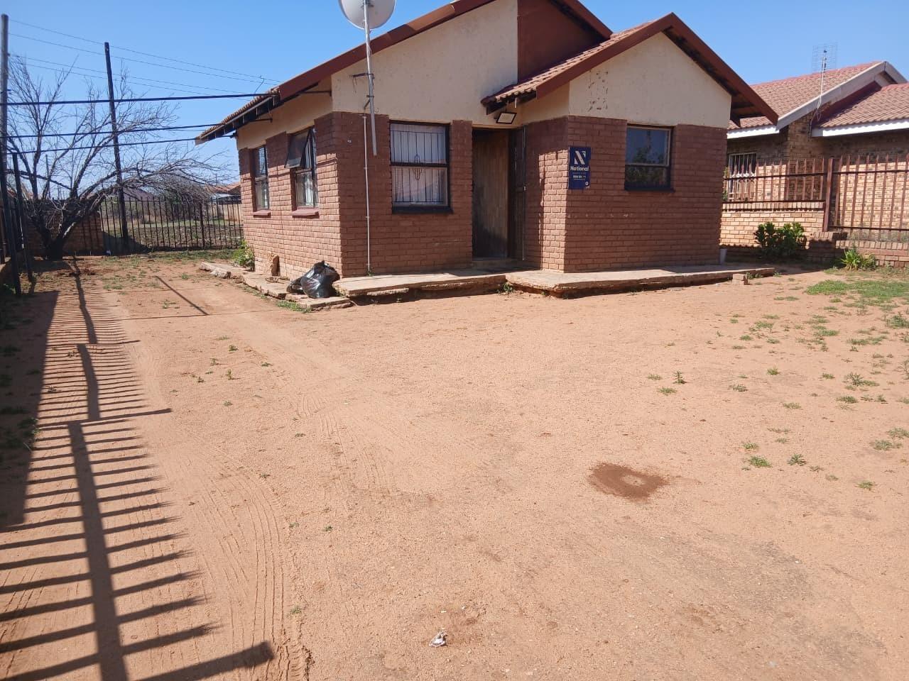 2 Bedroom House in Mmabatho