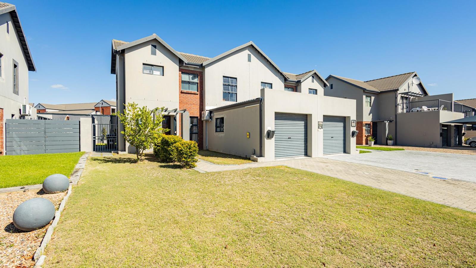 3 Bedroom Townhouse in Bonnie Brae