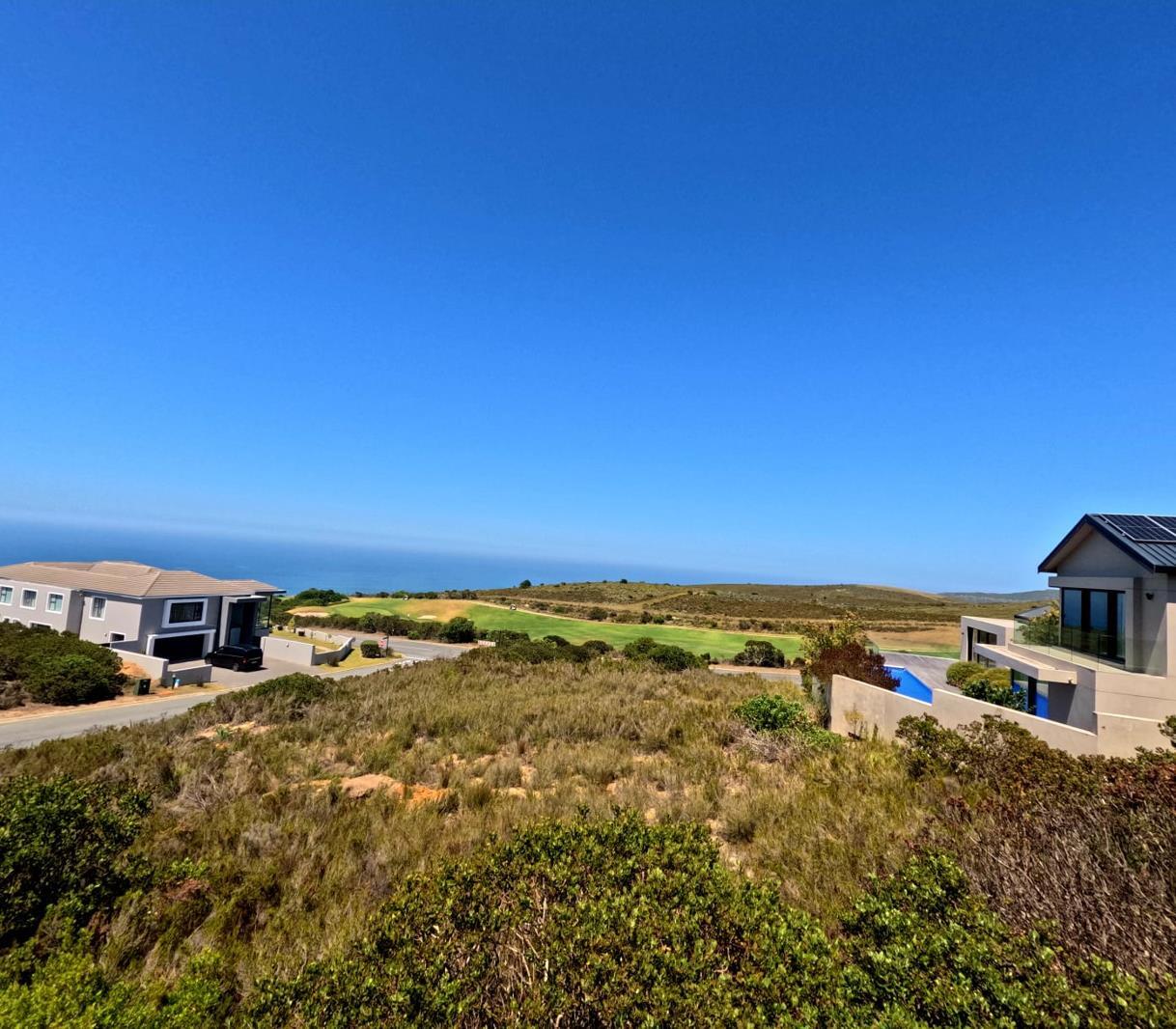 888 m² Land available in Pezula Golf Estate