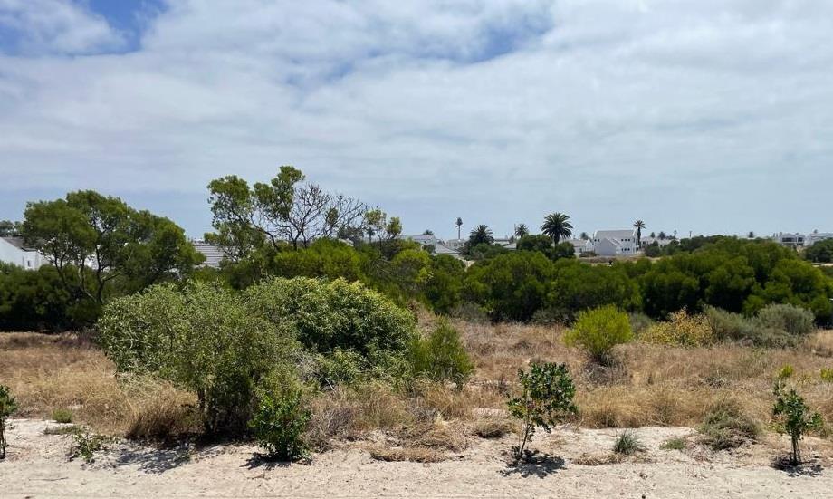 380 m² Land available in Shelley Point