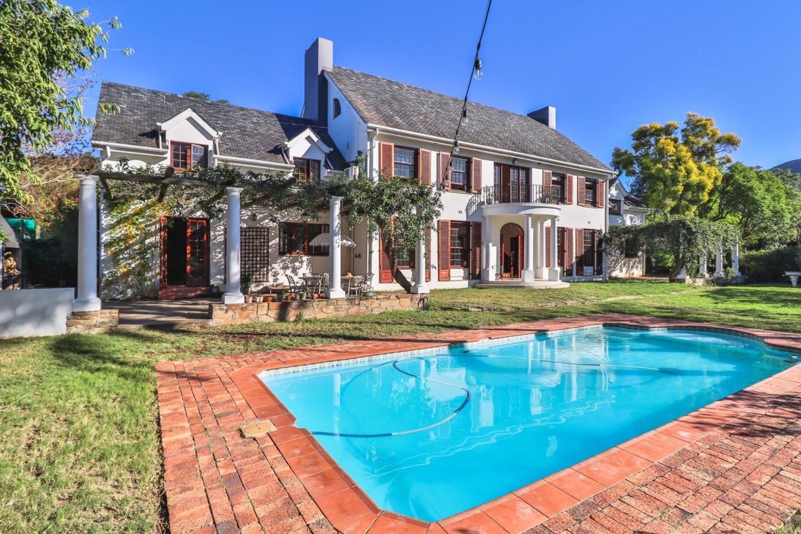 5 Bedroom House in Somerset East
