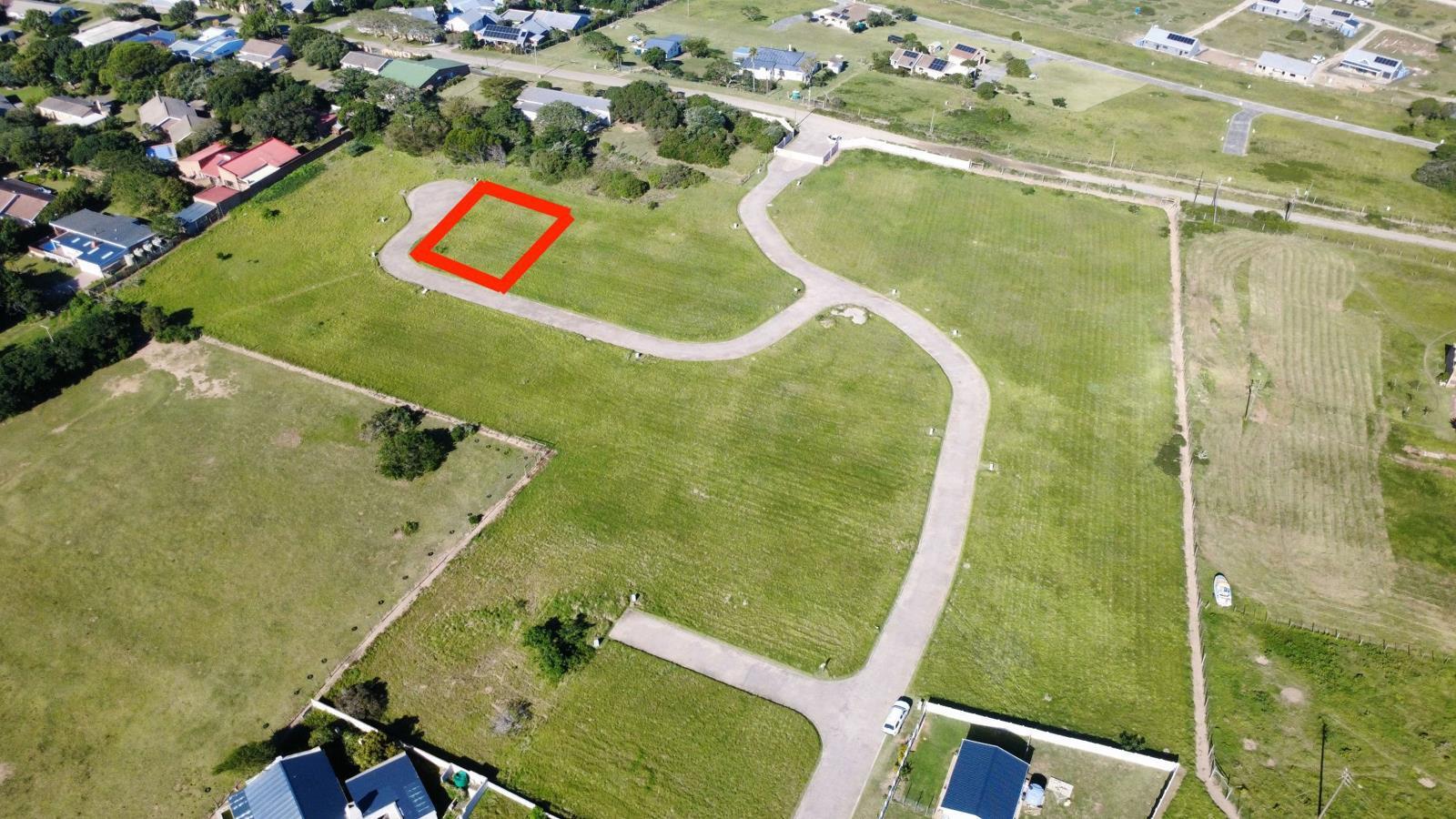 870 m² Land available in Boesmansriviermond