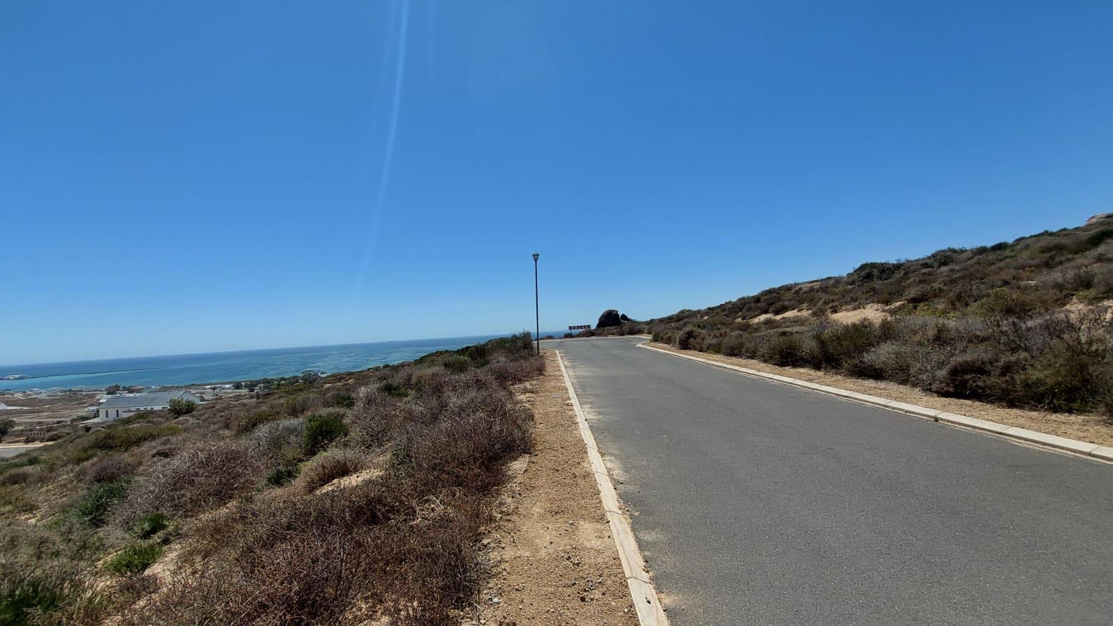 290 m² Land available in St Helena Views