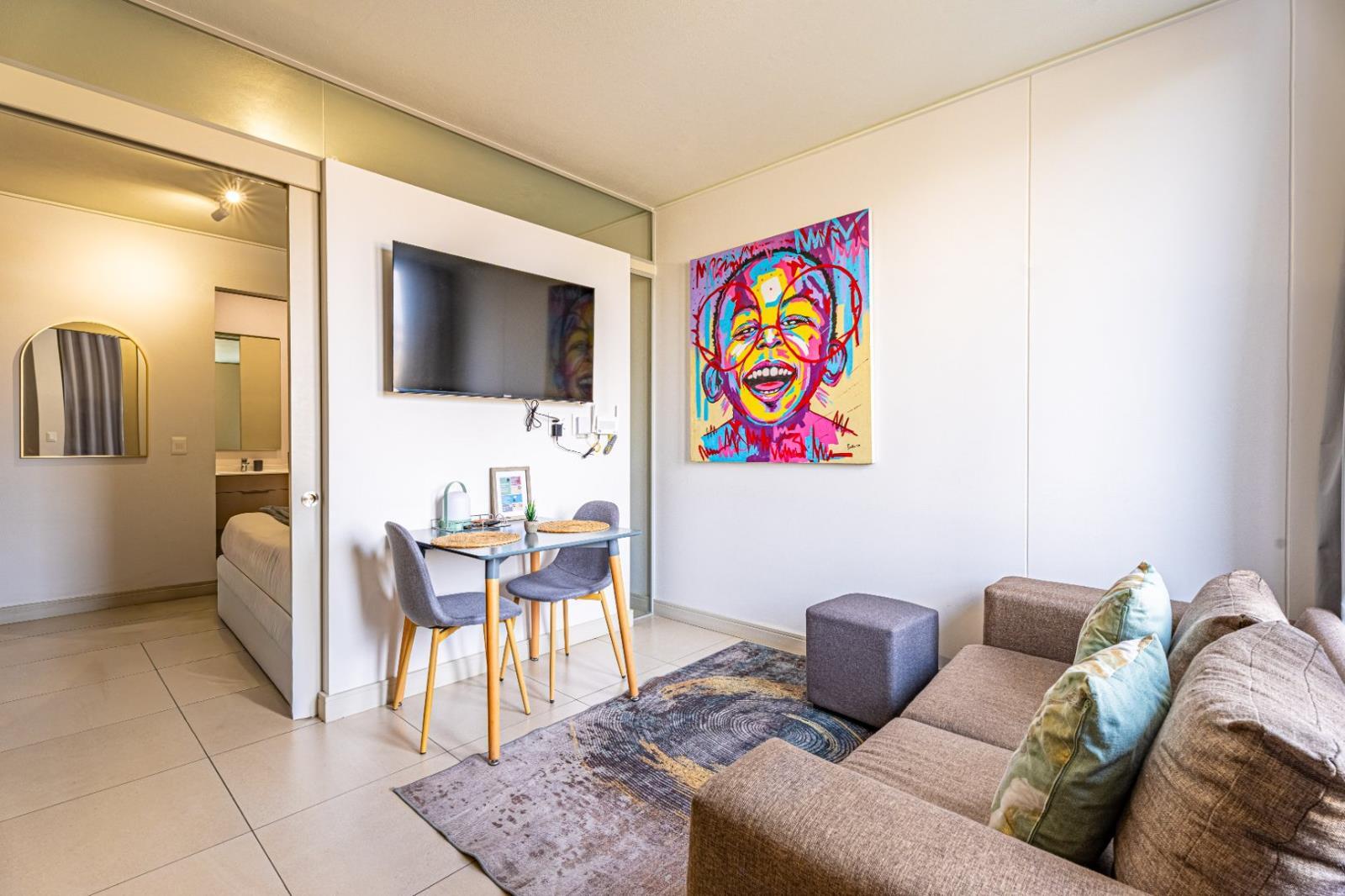 1 Bedroom Apartment in Rosebank