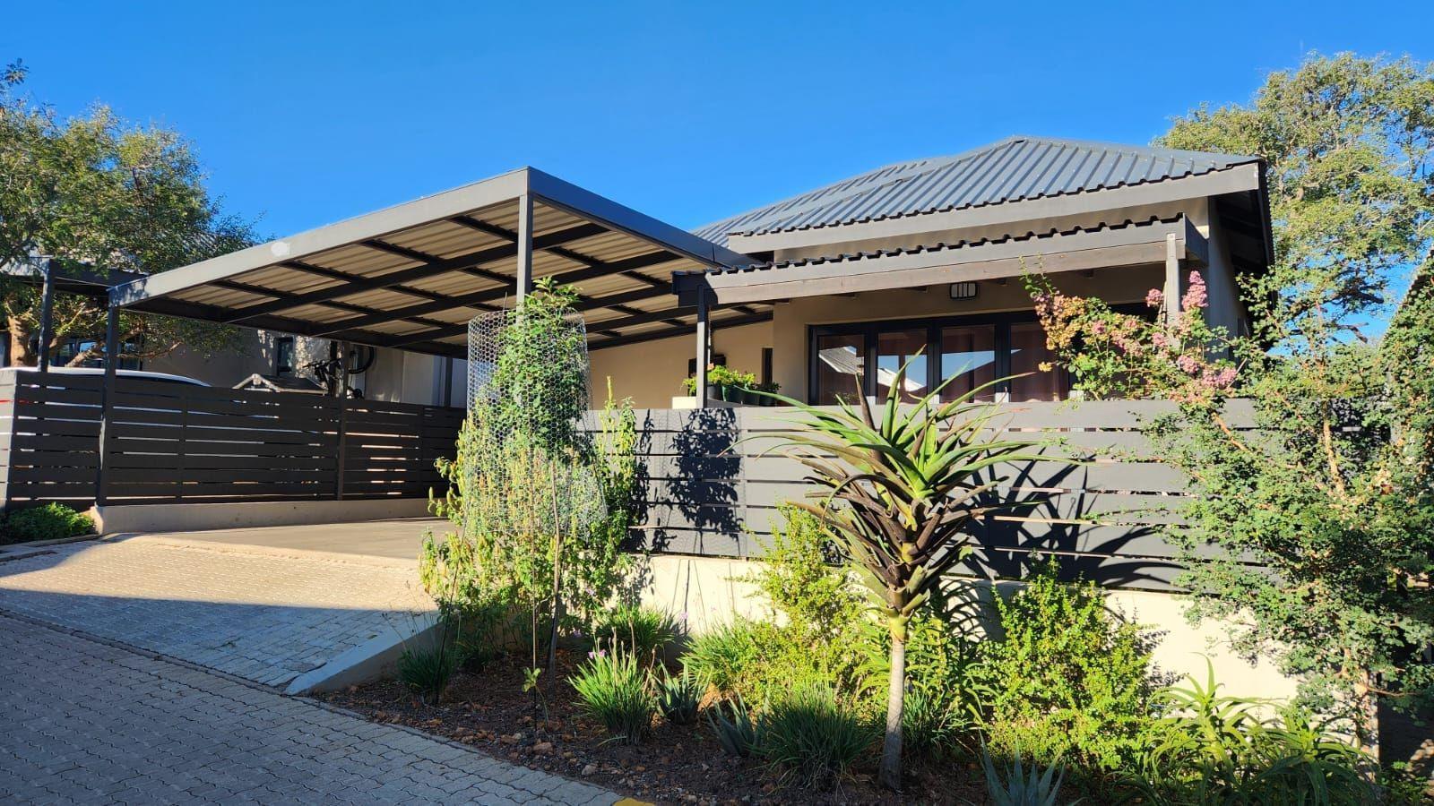 2 Bedroom House in Hoedspruit