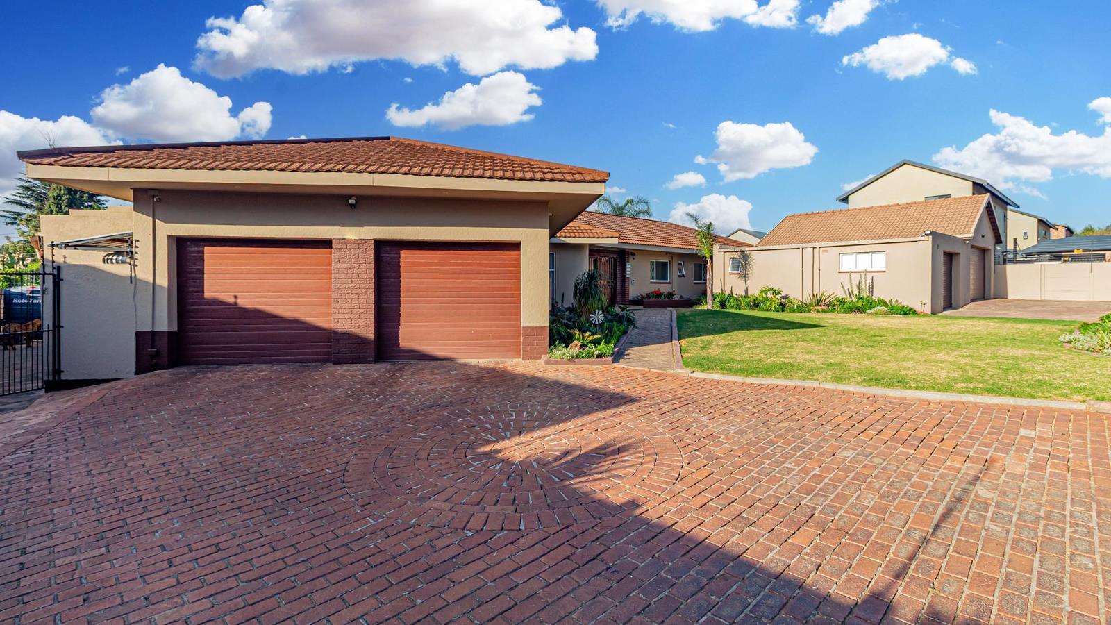 4 Bedroom House in Florida Park
