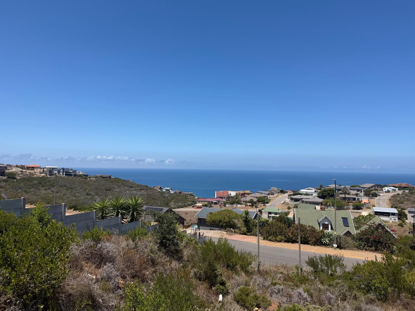 1 198 m² Land available in Dana Bay