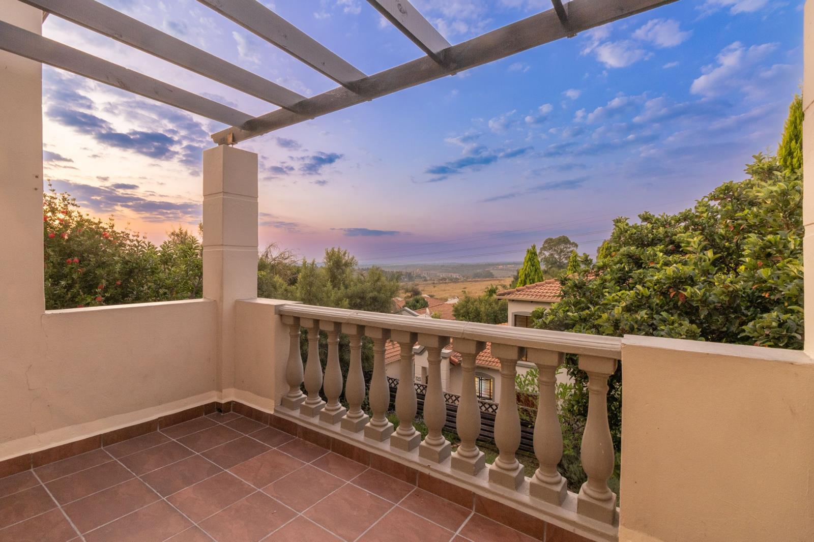 2 Bedroom Apartment in Paulshof