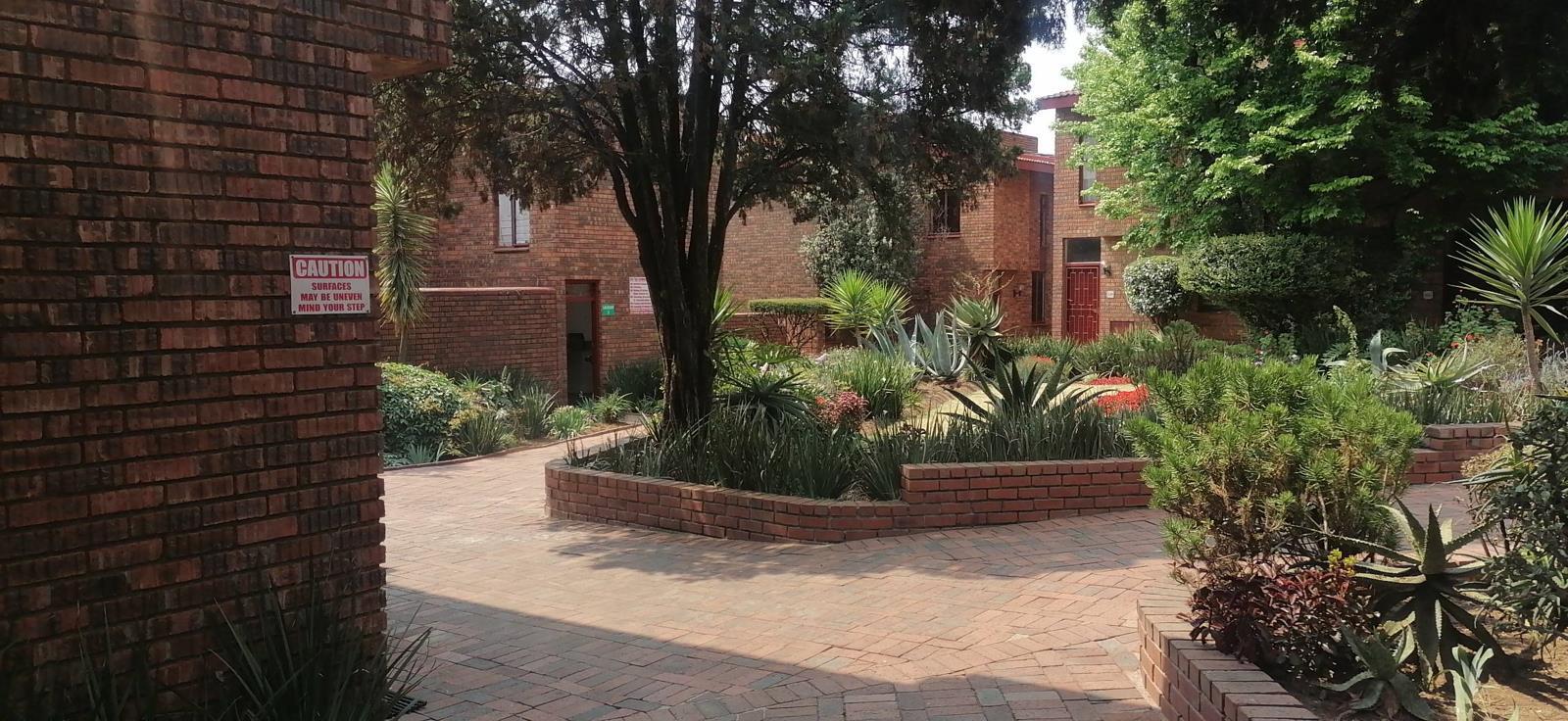 2 Bedroom Townhouse in Linmeyer