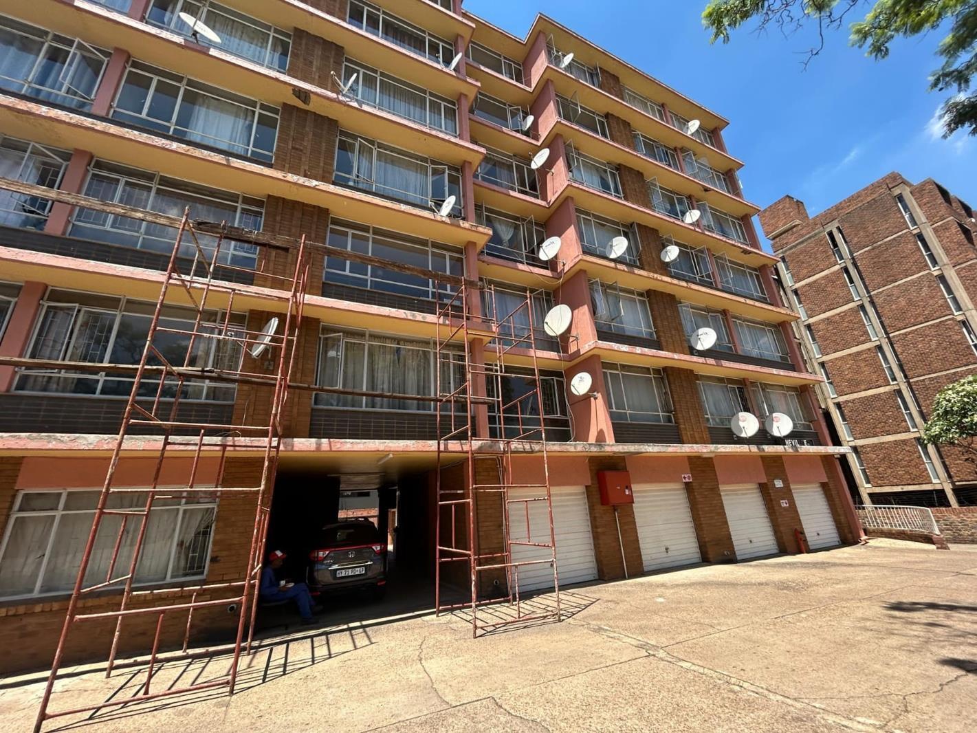 3 Bedroom Apartment in Arcadia