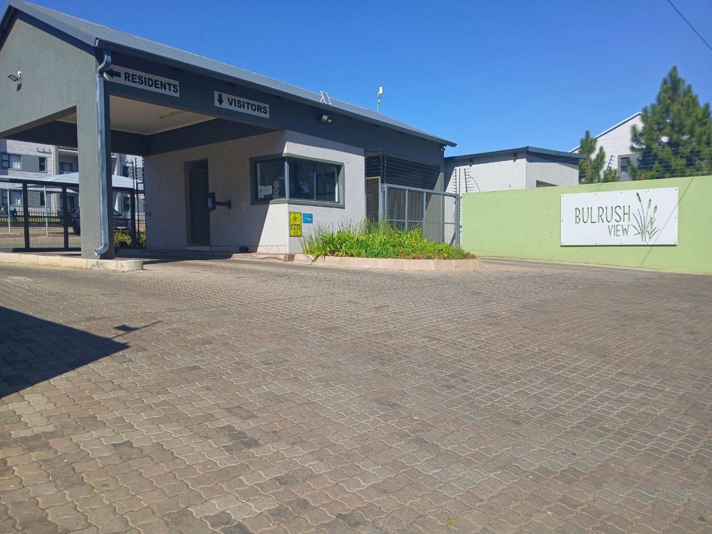 2 Bedroom Apartment in Rynfield
