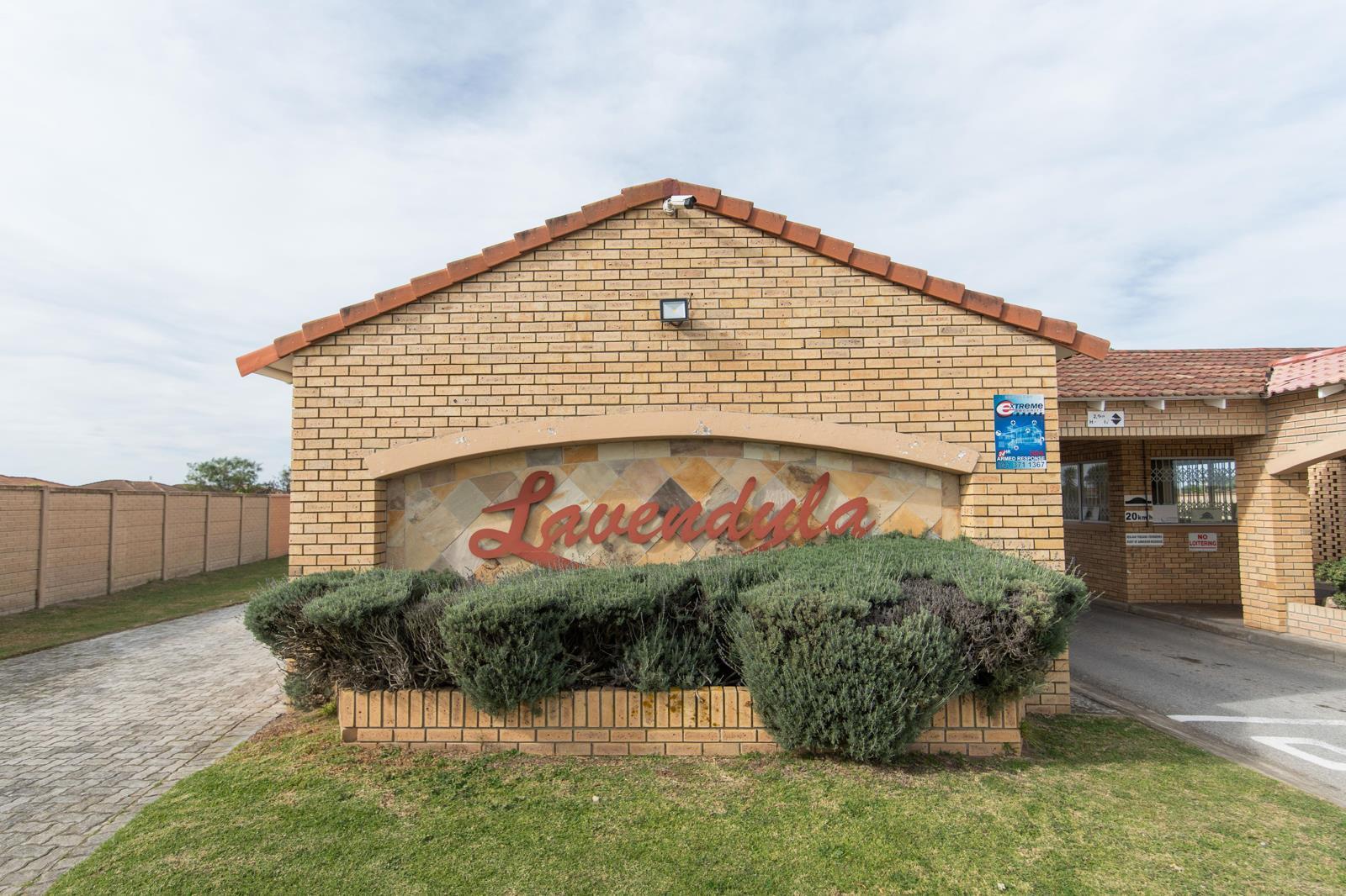 3 Bedroom Townhouse in Parsons Vlei