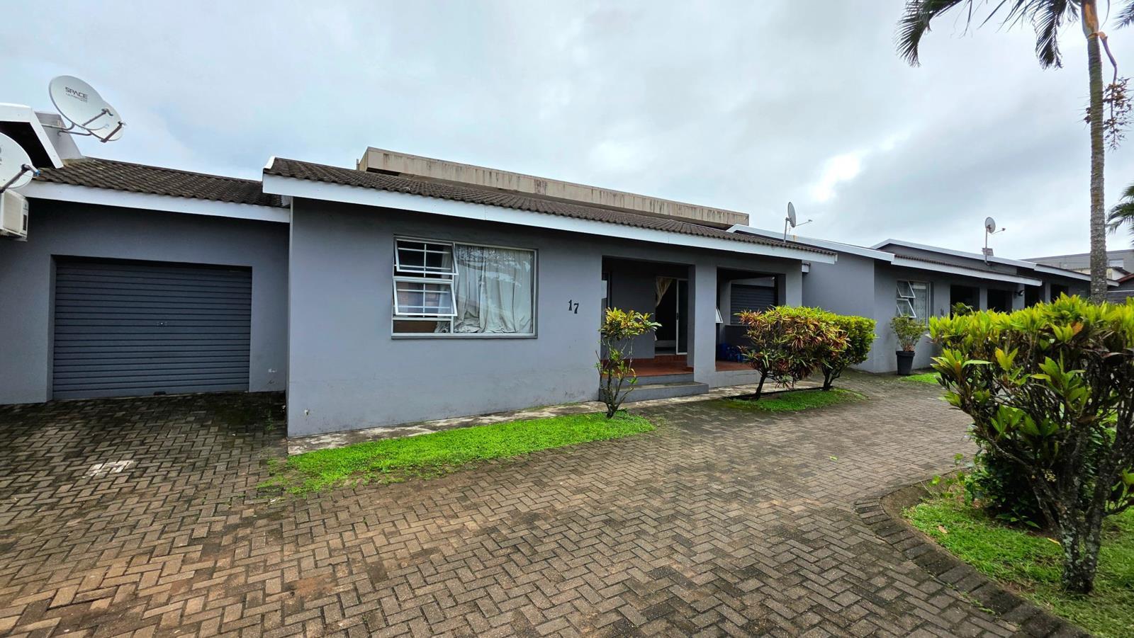 2 Bedroom Townhouse in Hibberdene