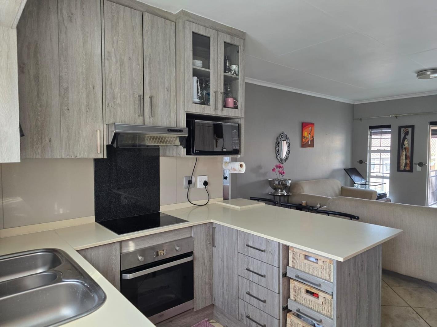 2 Bedroom Apartment in Rynfield