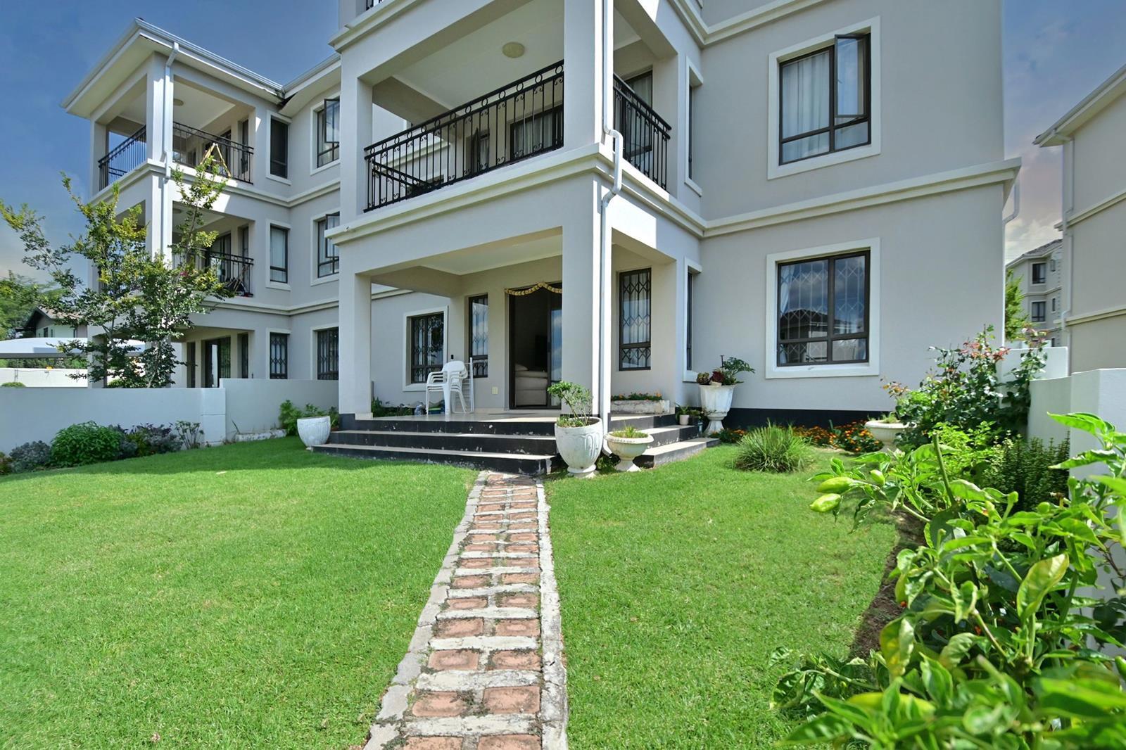 2 Bedroom Apartment in Summerset