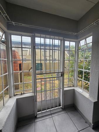 2 Bedroom Apartment in Westwood