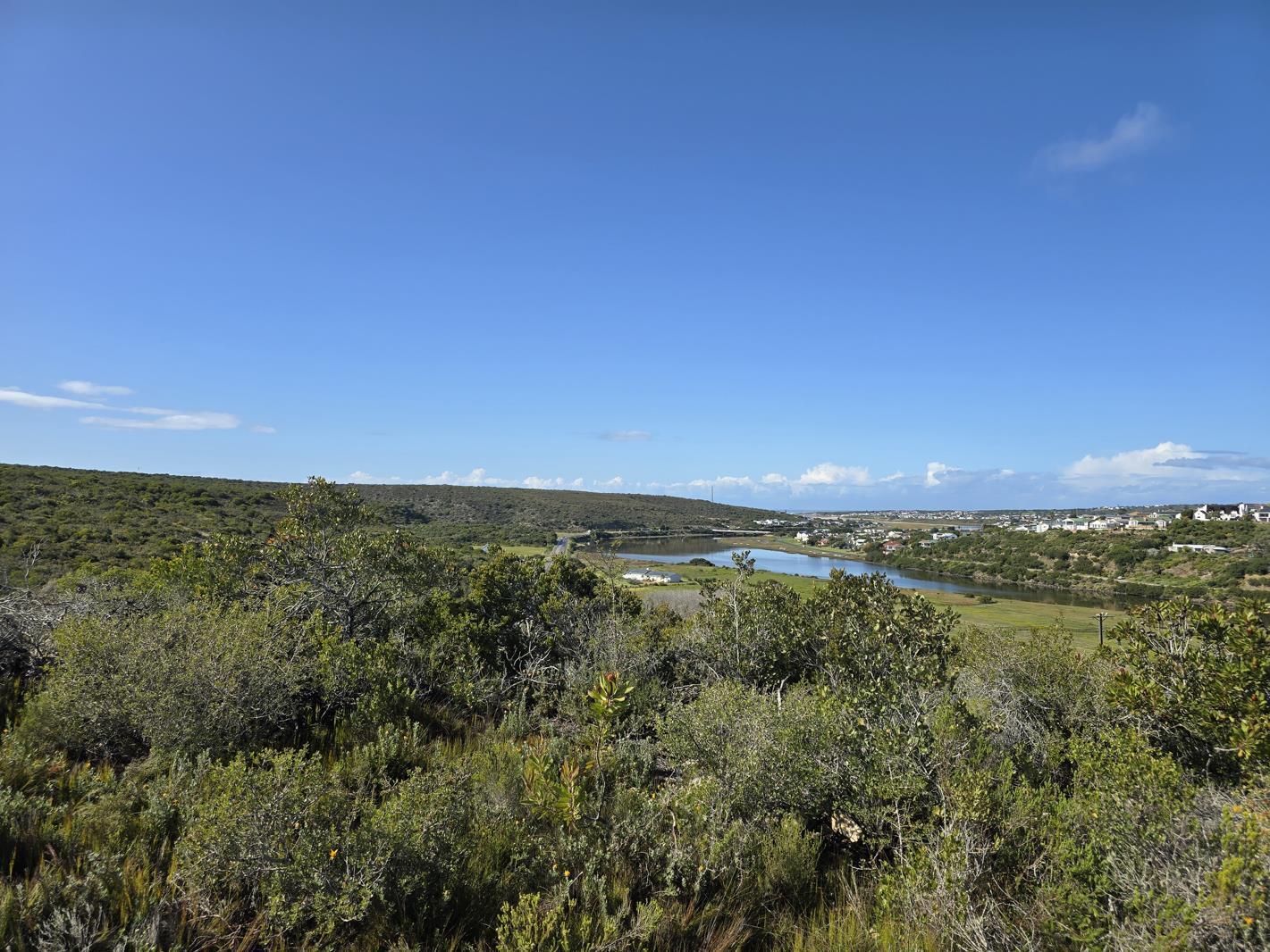 700 m² Land available in Stilbaai Oos