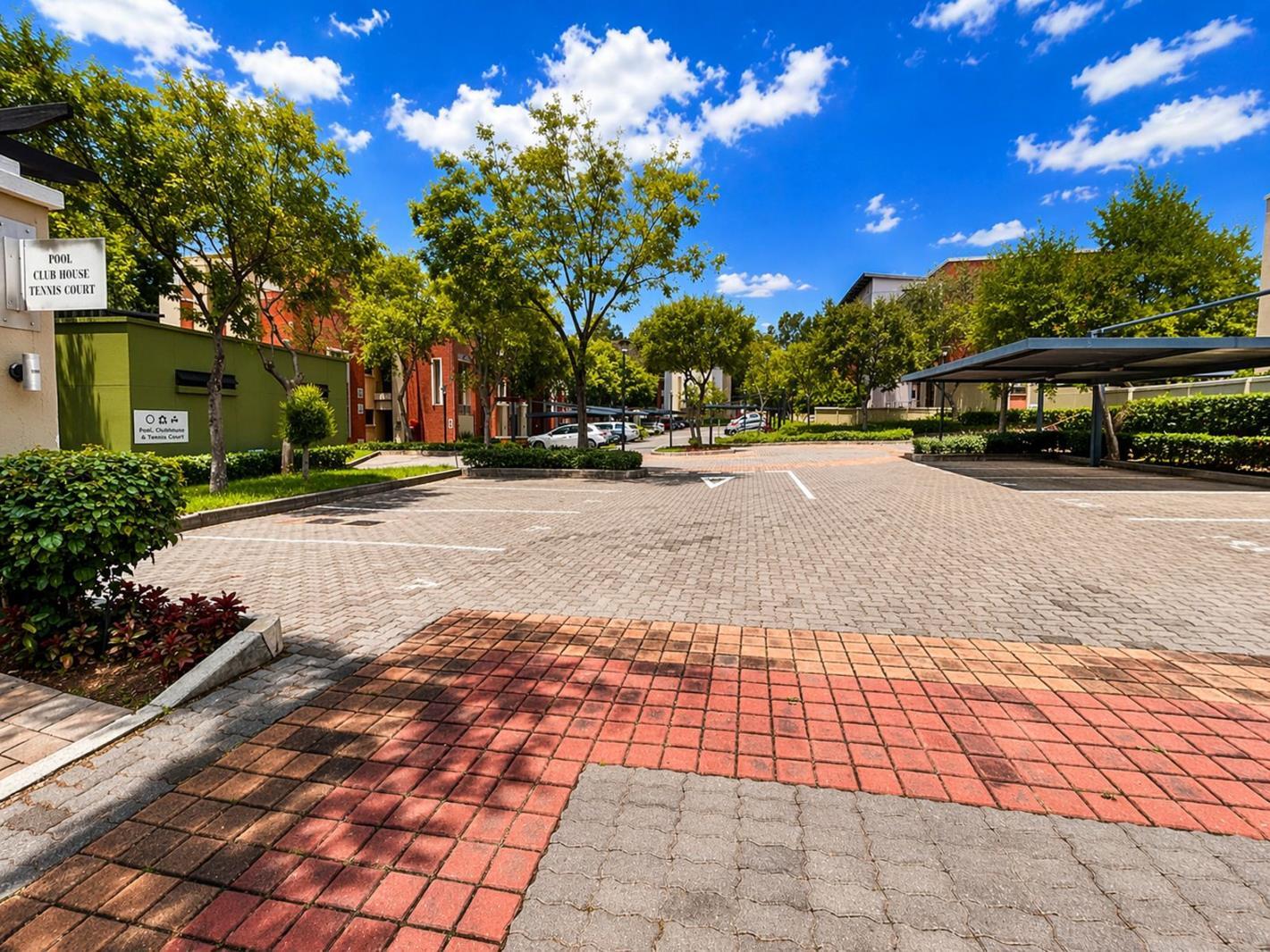 2 Bedroom Apartment in Douglasdale
