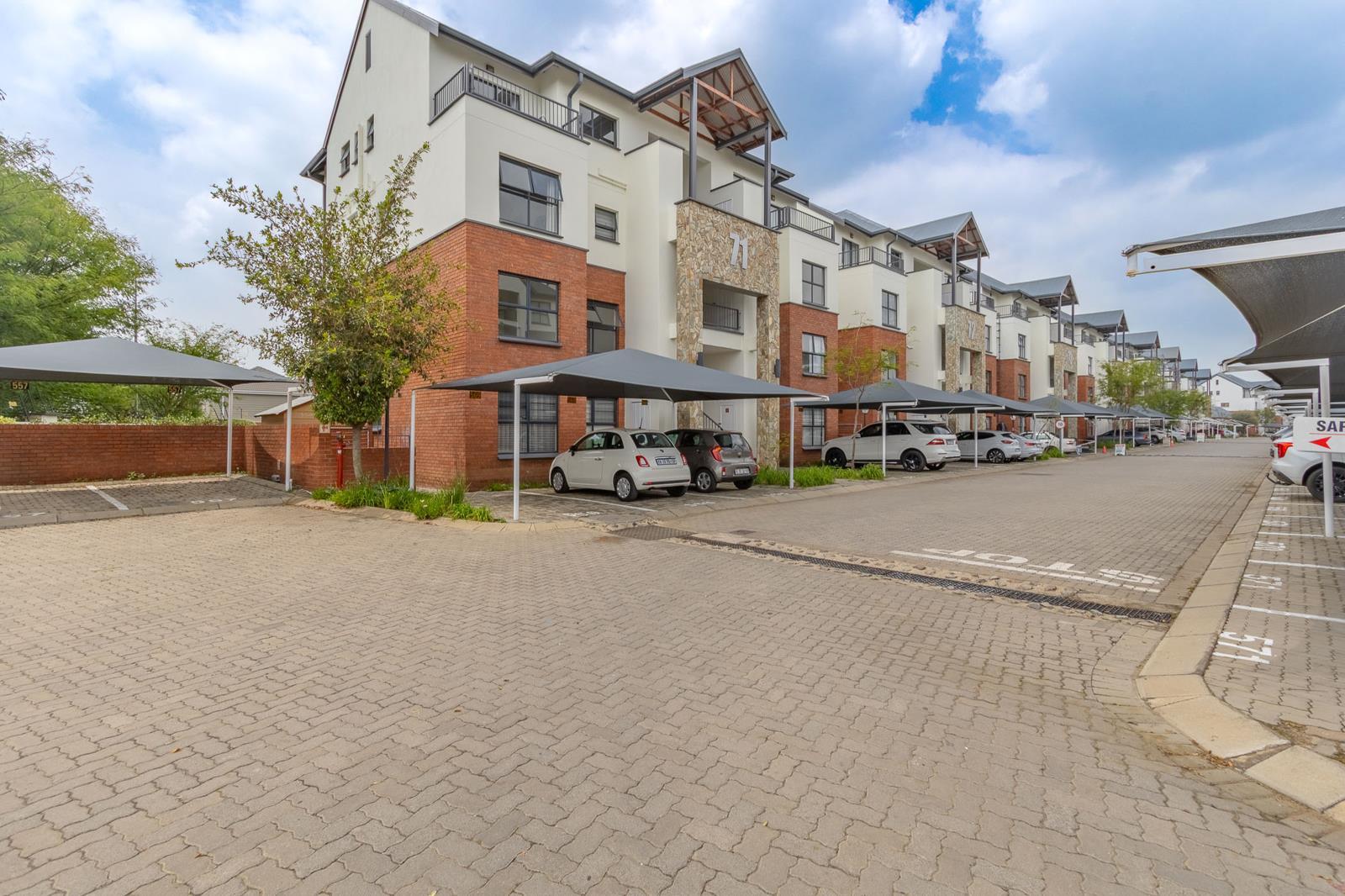 2 Bedroom Apartment in Greenstone Hill