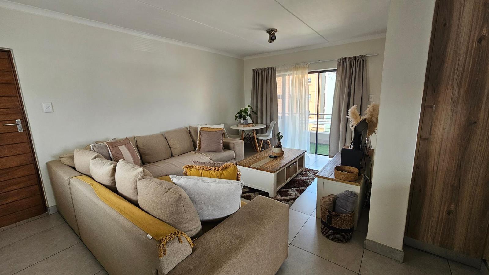 2 Bedroom Apartment in Greenstone Hill