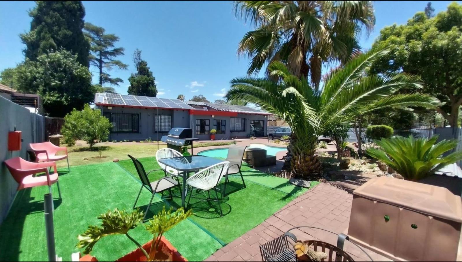 4 Bedroom House in Brackendowns