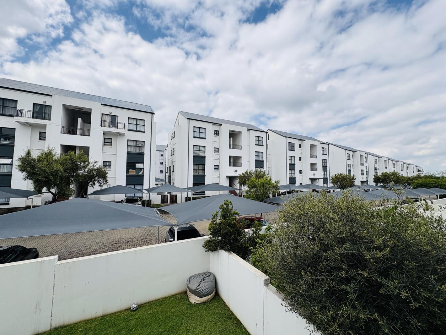 3 Bedroom Apartment in Greenstone Hill