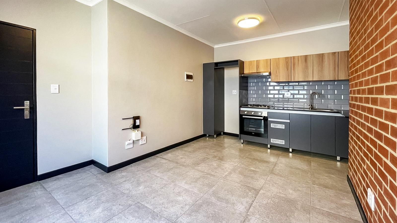 1 Bedroom Apartment in Helderfontein Estate