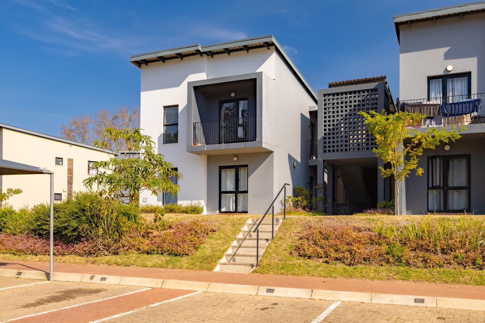 2 Bedroom Apartment in Waterfall