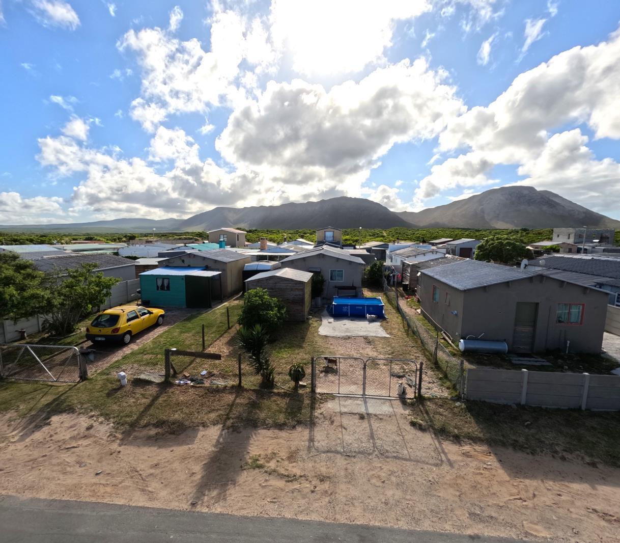1 Bedroom House in Gansbaai and surrounds