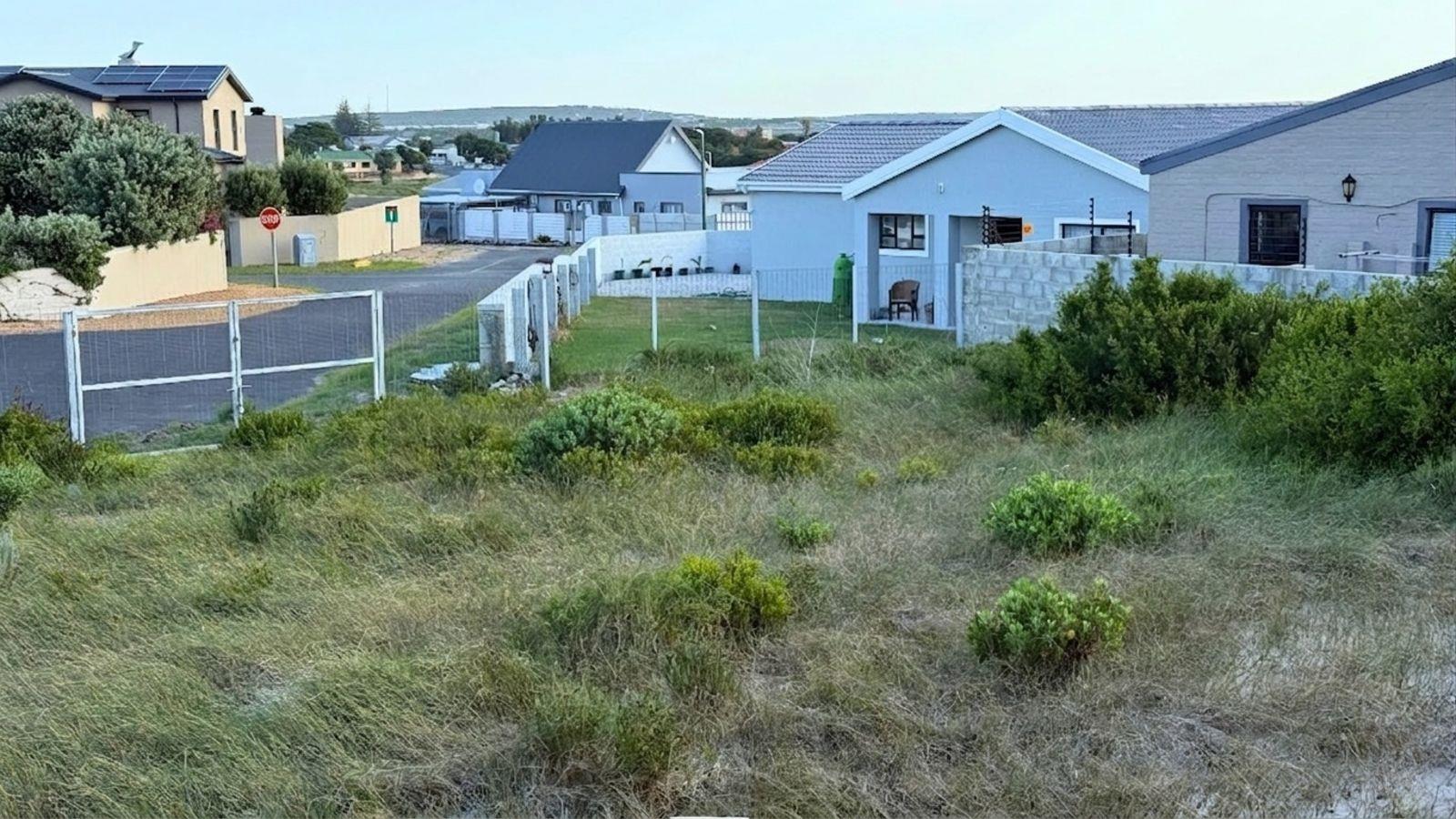 501 m² Land available in Perlemoenbaai