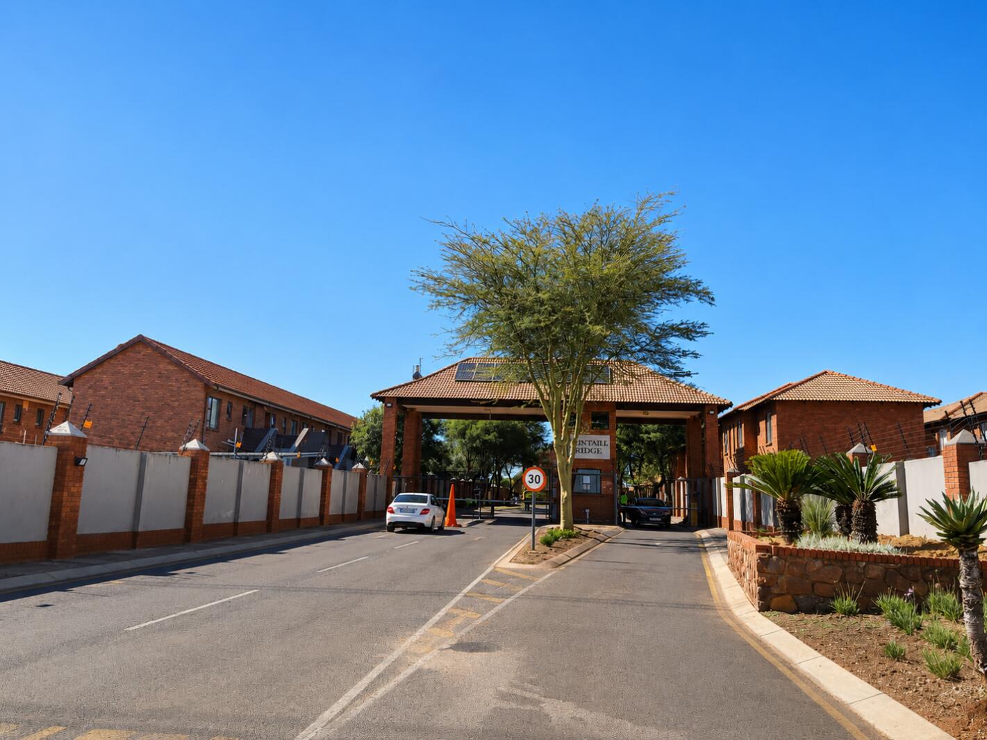2 Bedroom Townhouse in Albertsdal