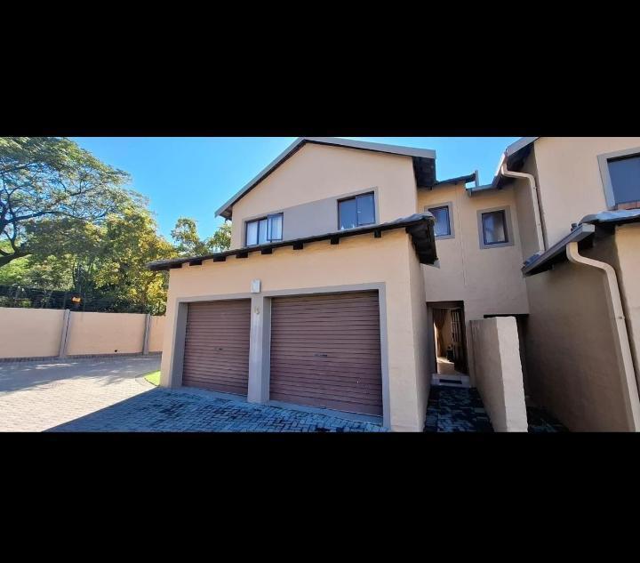 3 Bedroom House in Carlswald Estate