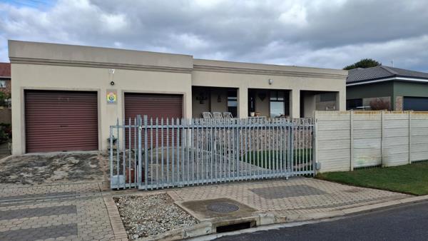 3 Bedroom House in Reebok