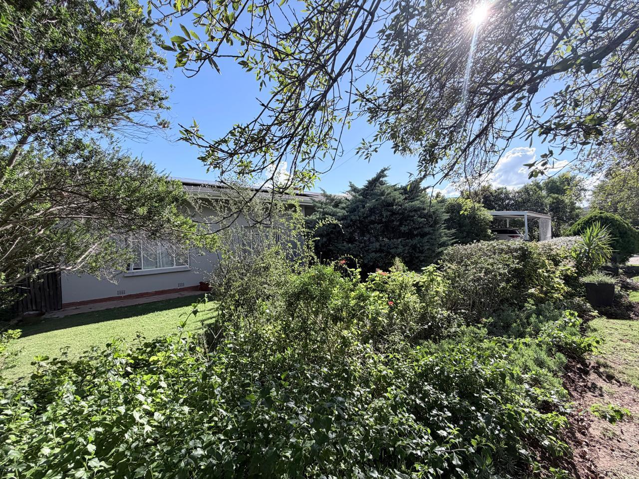4 Bedroom House in Bergsig