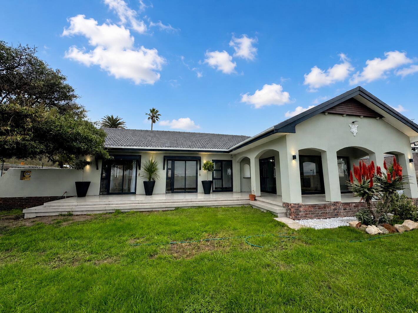 4 Bedroom House in Milnerton Central