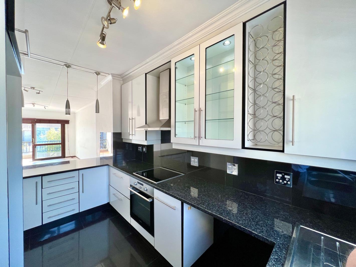 2 Bedroom Apartment in Craighall Park