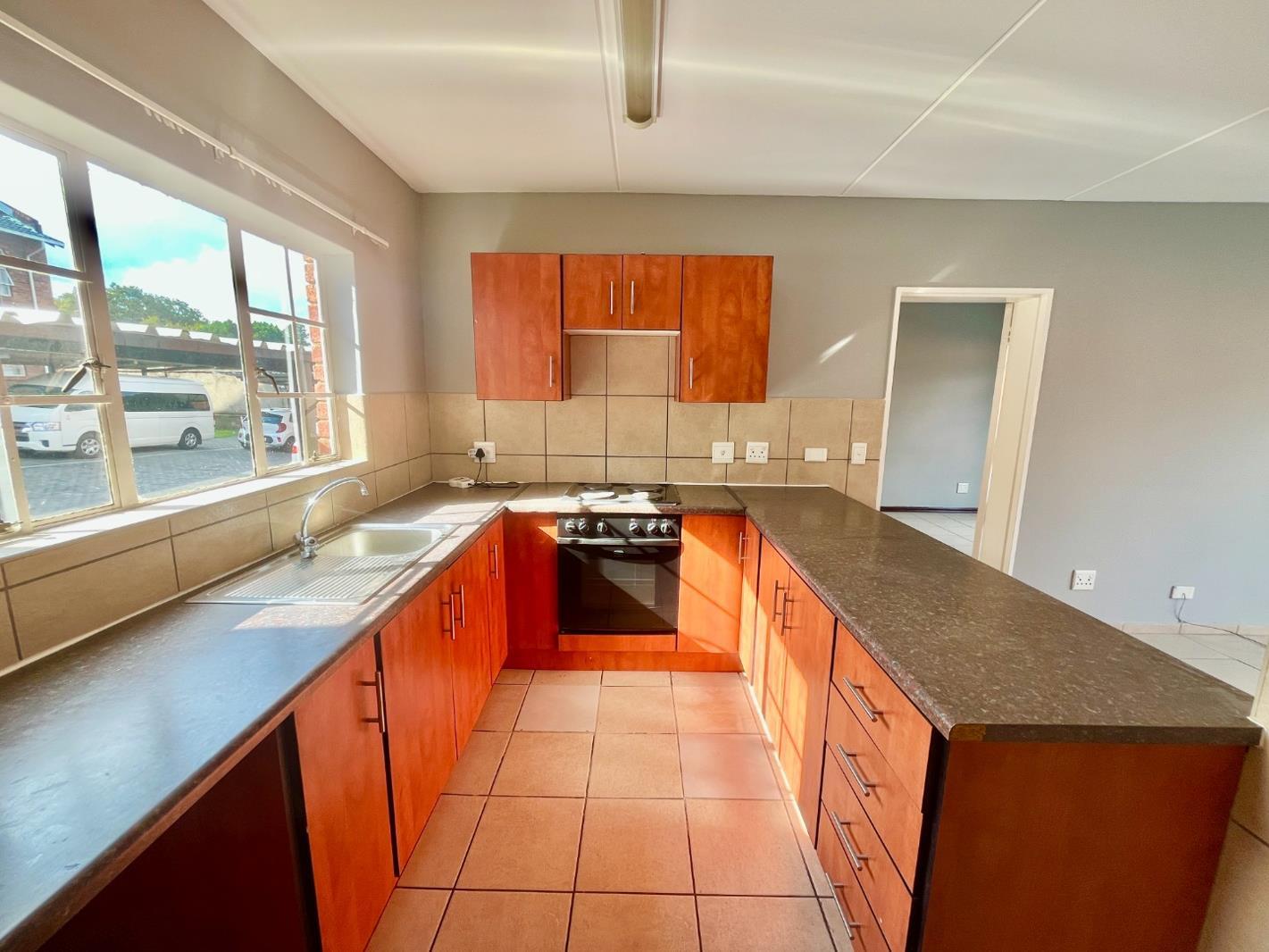 1 Bedroom Townhouse in Forest Hill