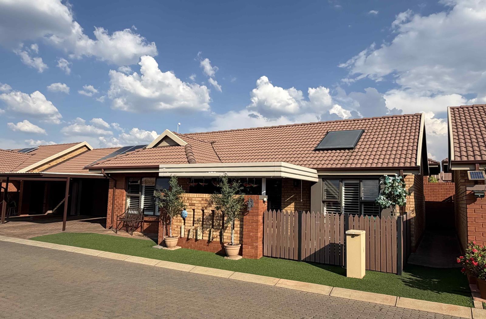 3 Bedroom Townhouse in Bergbron