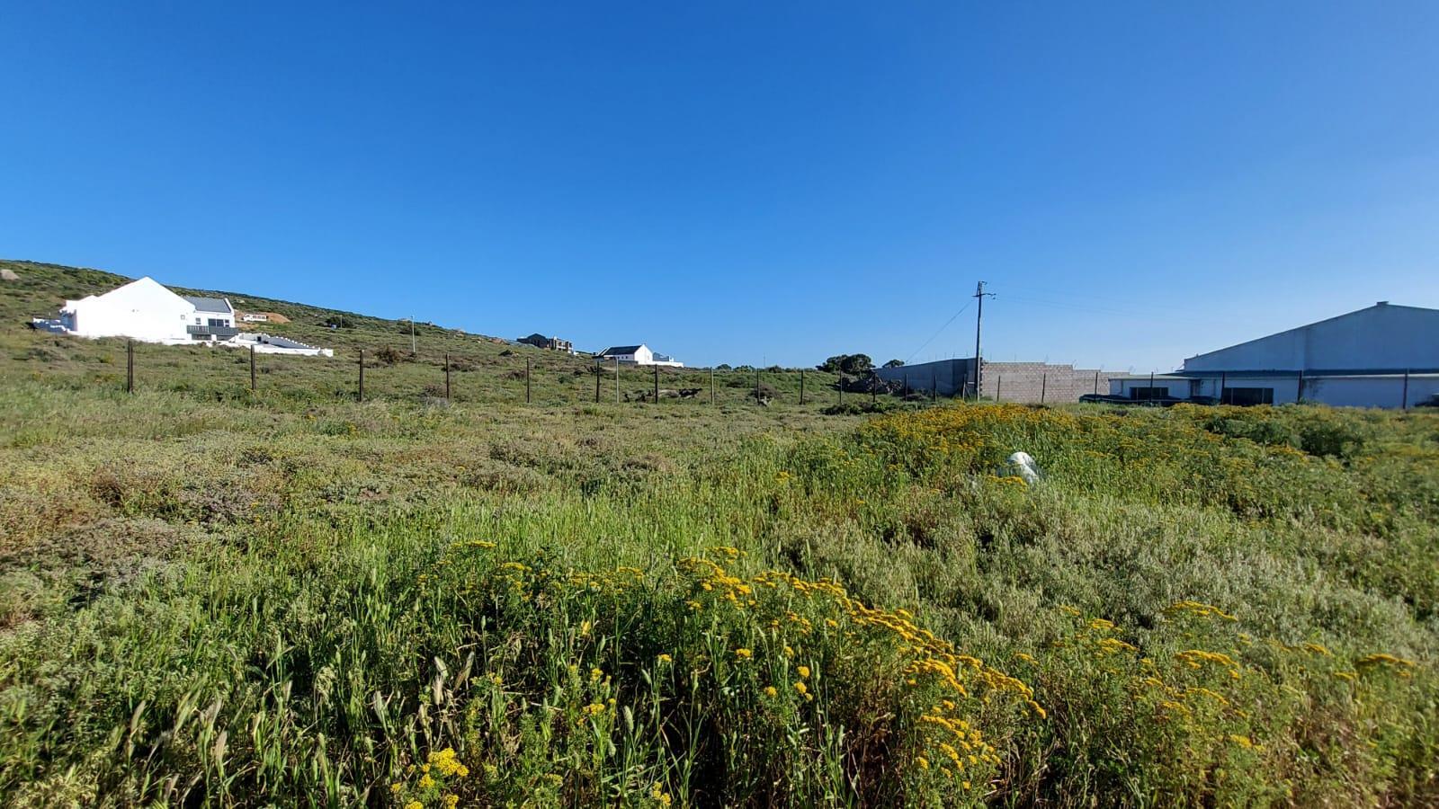 340 m² Land available in St Helena Views