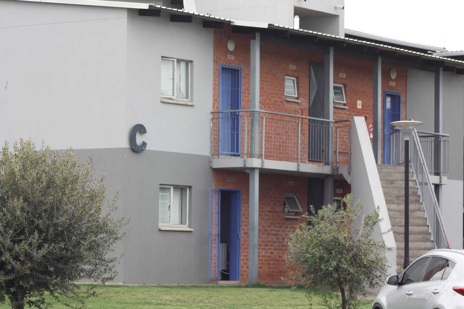 2 Bedroom Apartment in Raceway
