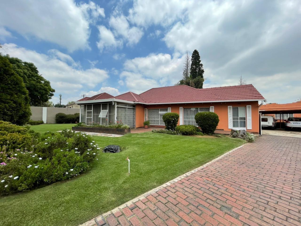 3 Bedroom House in Rewlatch