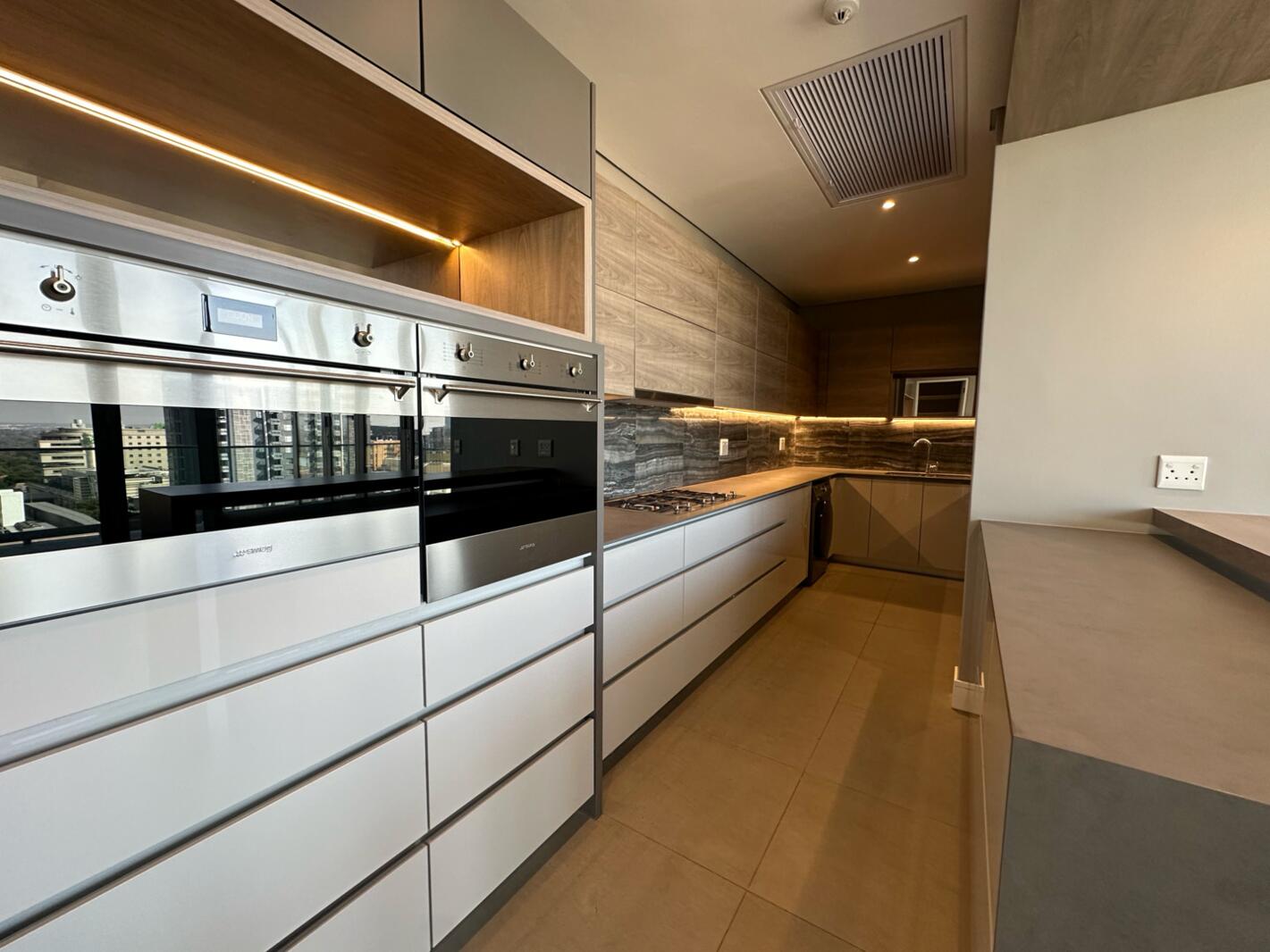 3 Bedroom Penthouse in Rosebank