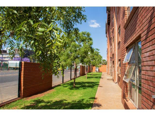 1 Bedroom Apartment in Capital Park