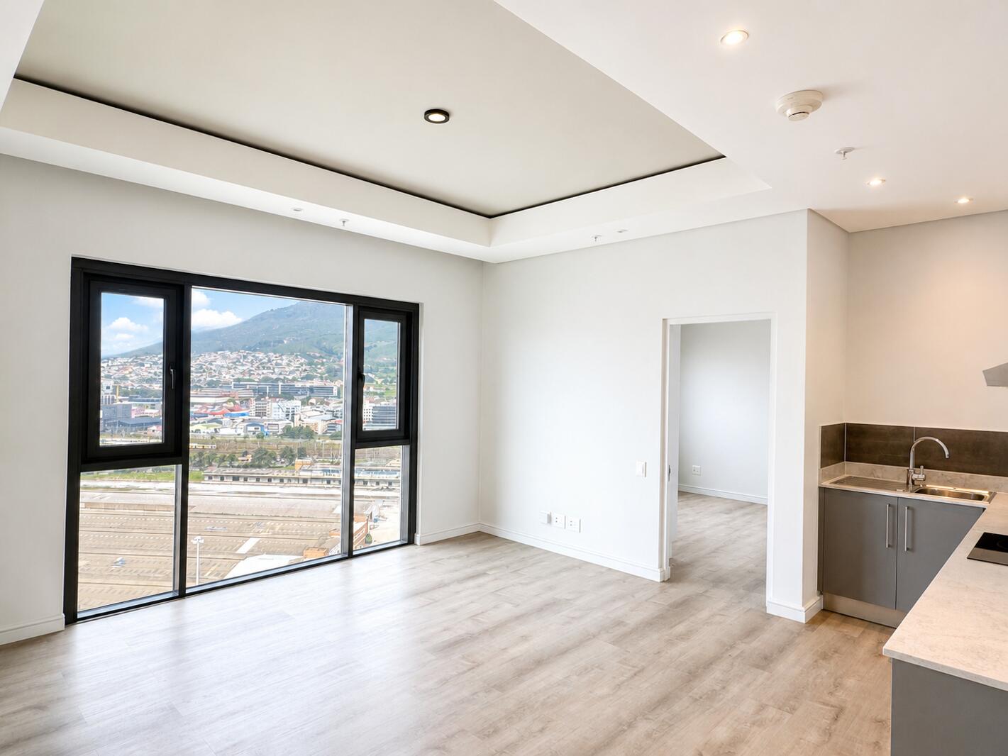 1 Bedroom Apartment in Foreshore