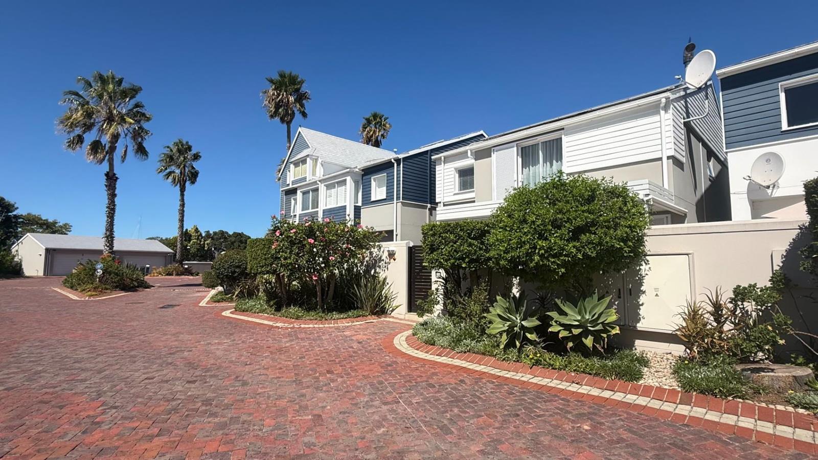 3 Bedroom Duplex in Knysna Quays