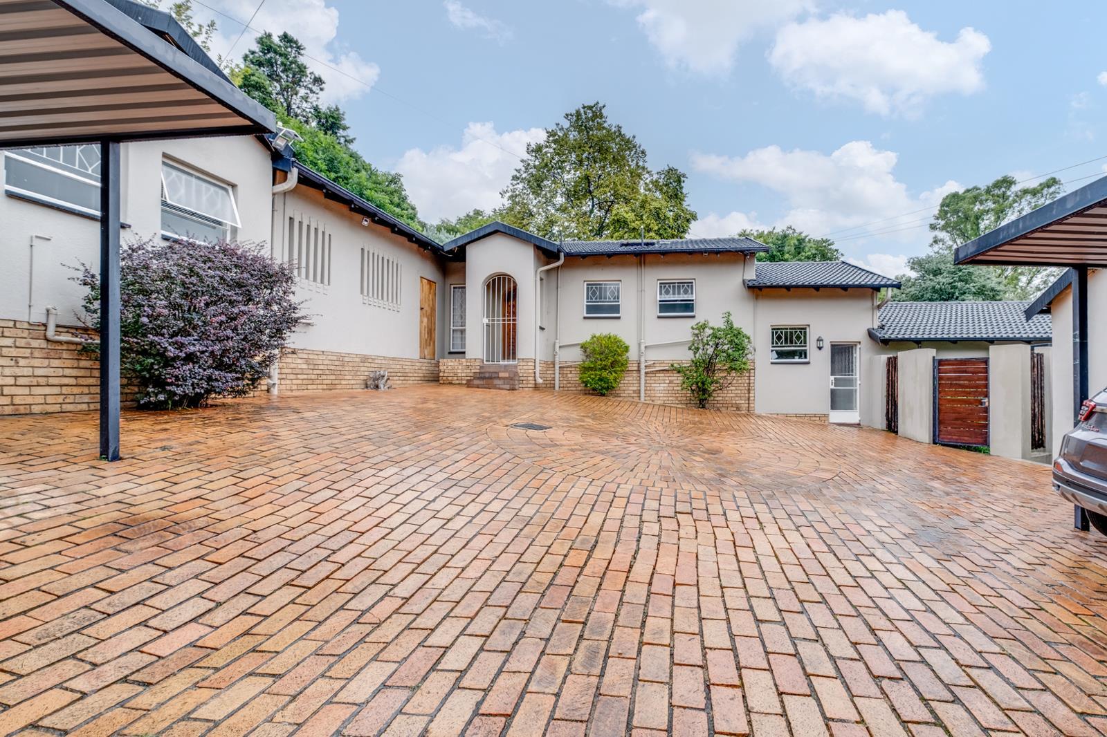 5 Bedroom House in Edenburg