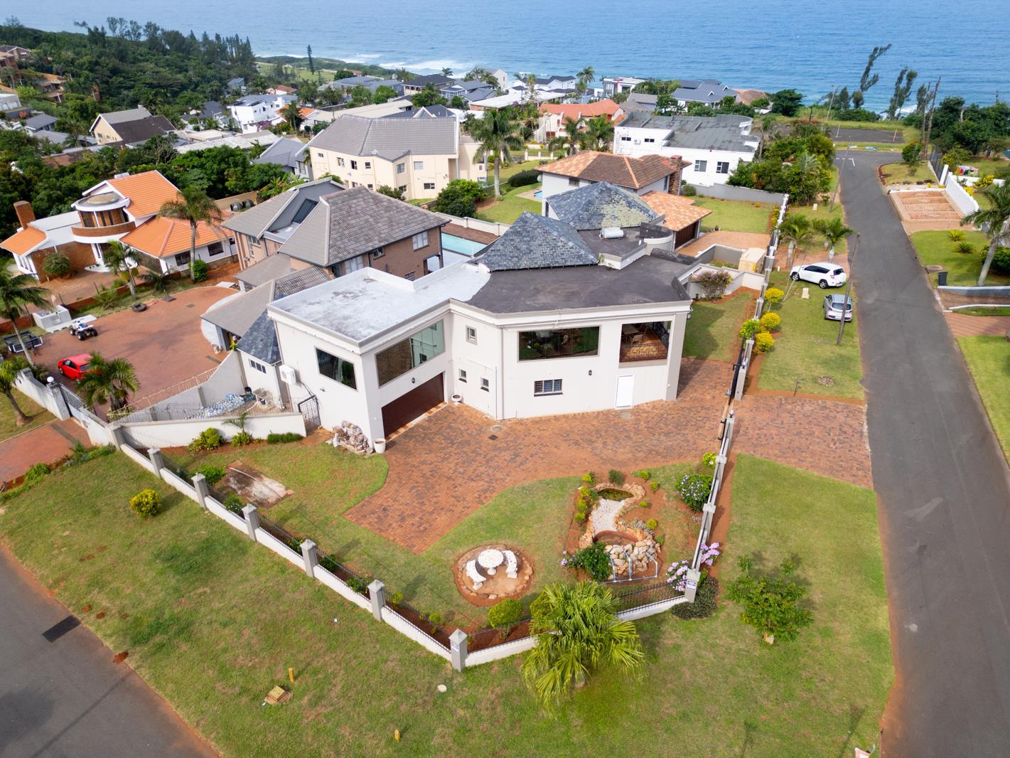 4 Bedroom House in Desainager